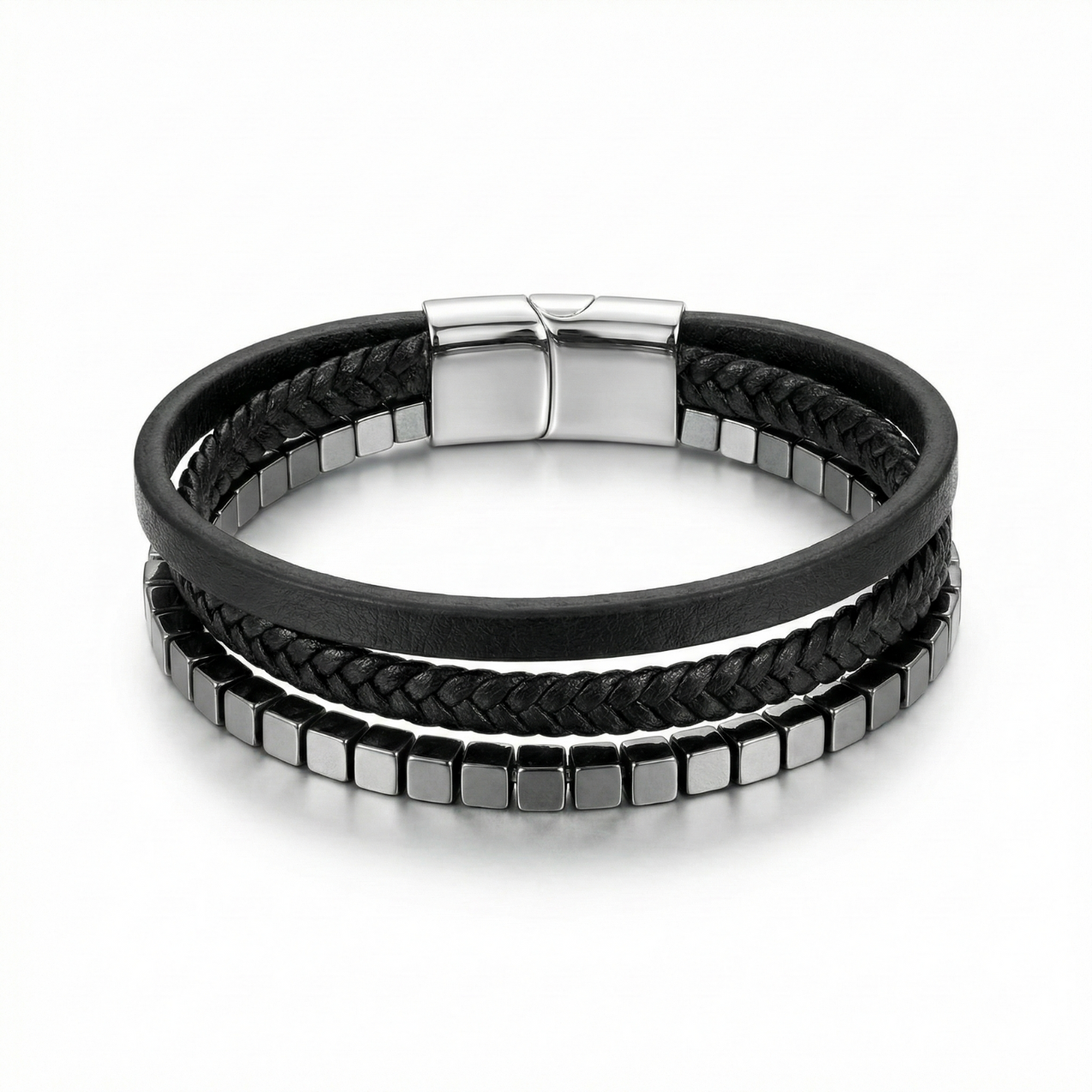 Pulsera de hombre triple hilera de cuero negro y cuentas de acero cuadradas con baño de oro blanco 18k.