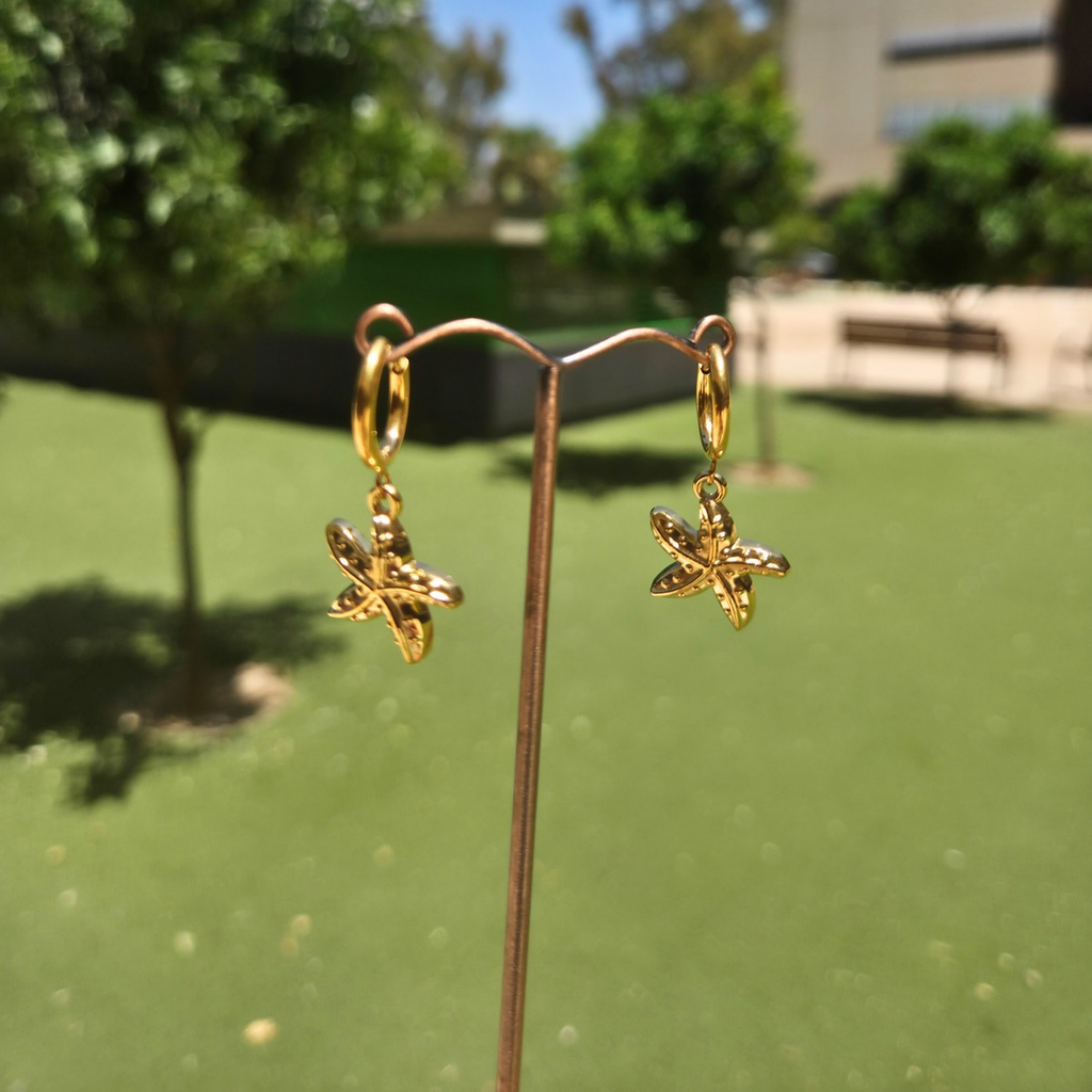 Boucles d'oreilles créoles en or avec pendentif étoile de mer - 100 % acier plaqué or 18 carats