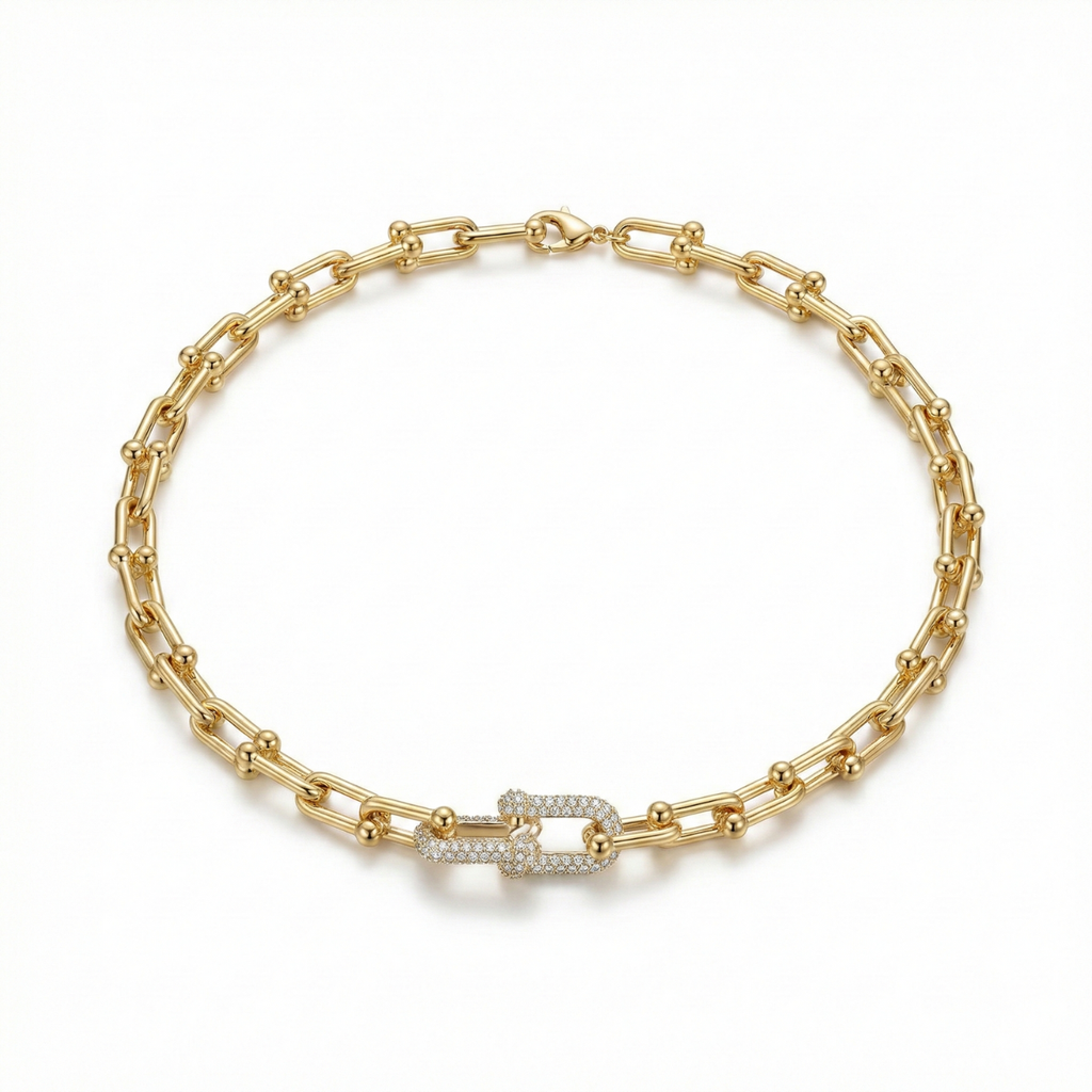 Gargantilla de acero 100% baño oro 18K diseño eslabones geométricos con cristales."