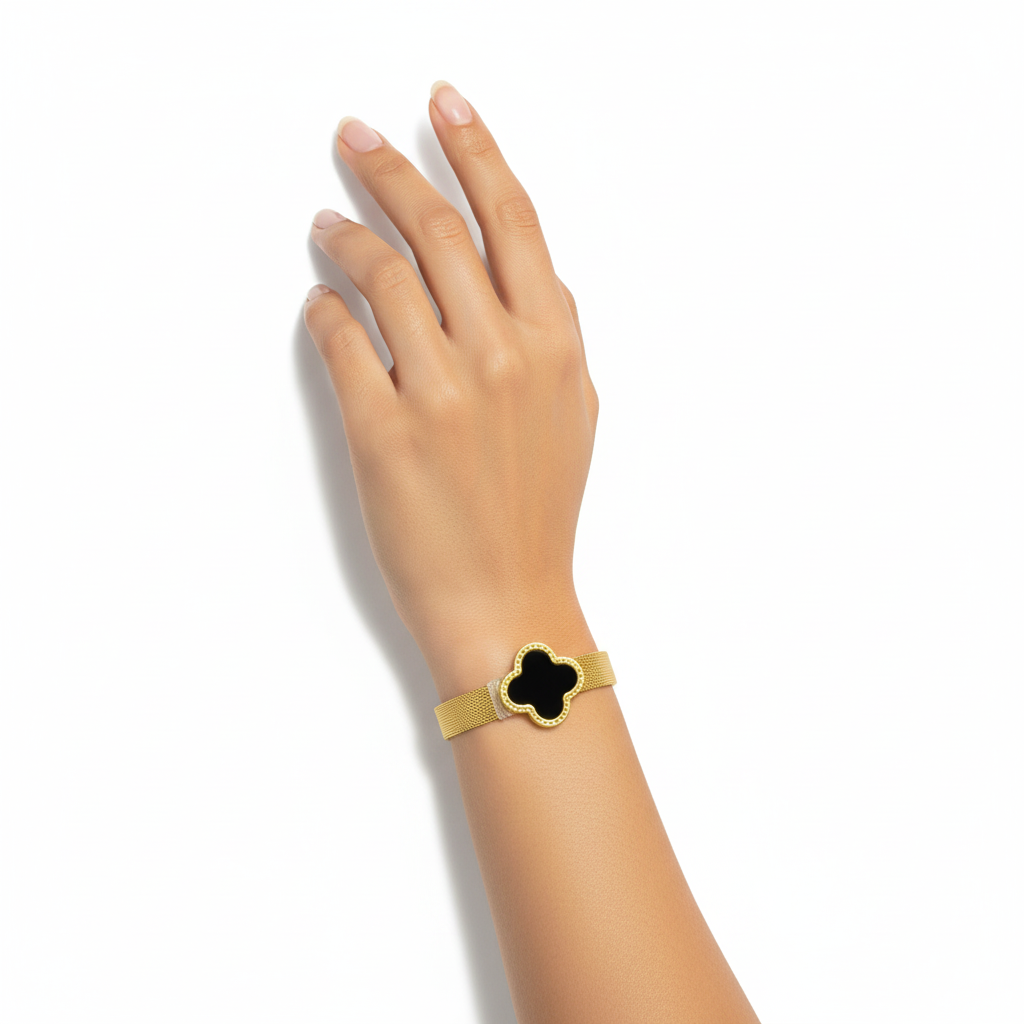 Pulsera Malla Milanese con Trébol Negro 100% Acero Bañado en Oro 18K