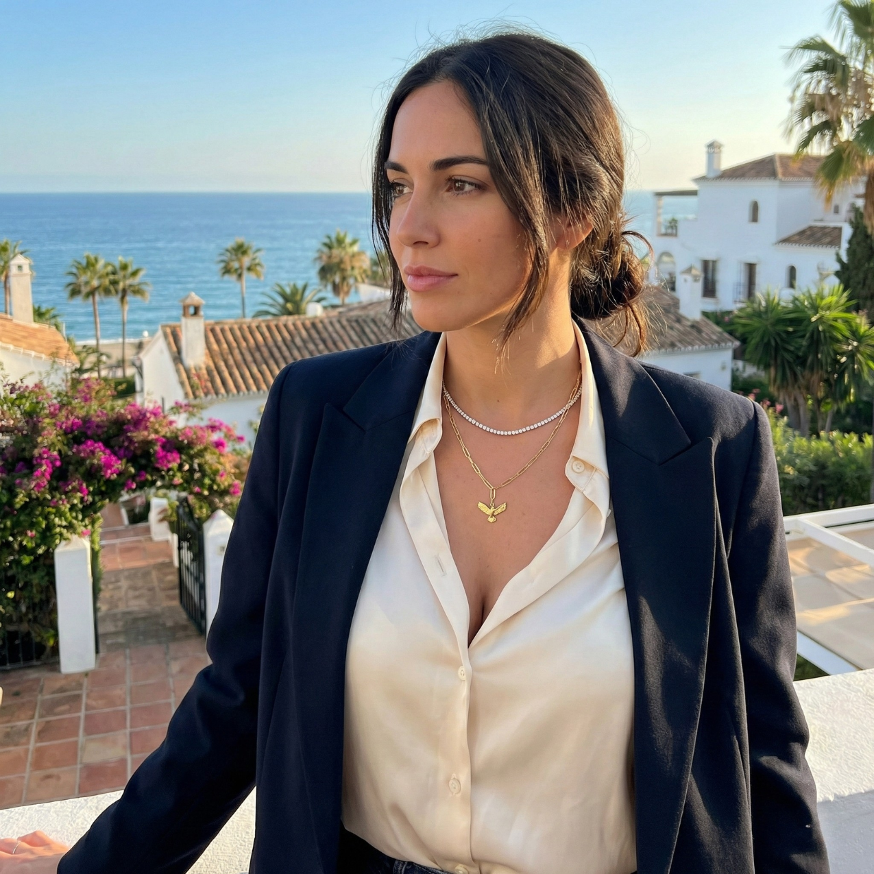 Set de Collares Doble: Cadena Tennis y Eslabones con Colgante de Pájaro (100% Acero Bañado en Oro 18K)