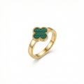 Anillo de Trébol Verde Malaquita con Borde Perlado 100% Acero Bañado en Oro 18K