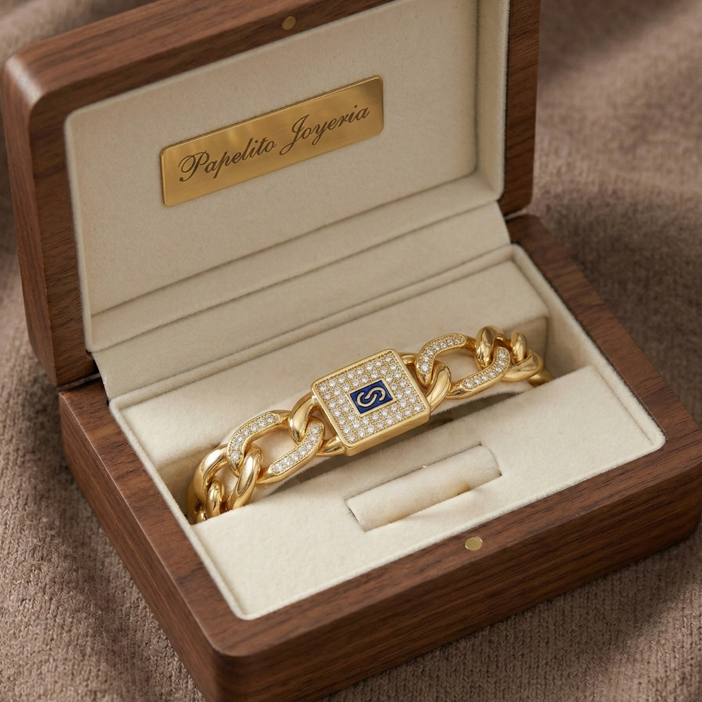 Curb Link Bracelet with Central Emblem and Rhinestones – 100% 18K Gold Plated Steel