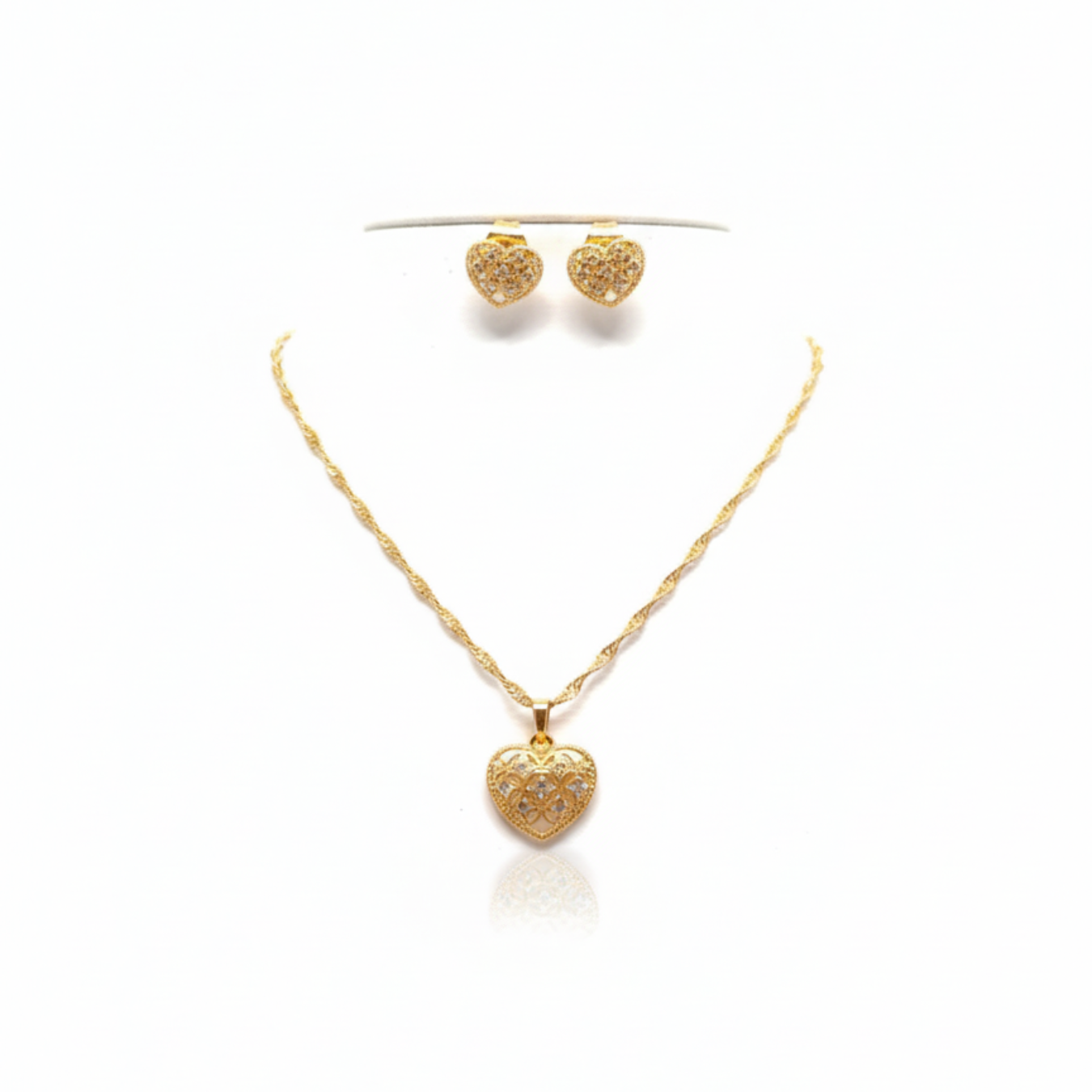 Conjunto Infantil de Joyería Corazón con Circonitas 100% Acero Bañado en Oro 18K