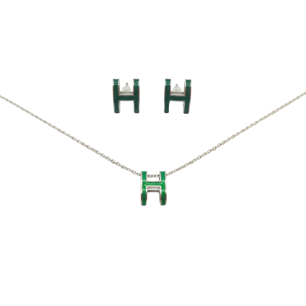 Parure collier et boucles d'oreilles lettre « H » émaillée verte - 100 % acier rhodié