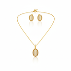 Parure de bijoux œil de chat blanc classique - Boucles d'oreilles et collier en acier plaqué or 18 carats