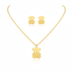 Conjunto de Collar y Pendientes de Osito Grabado 100% Acero Bañado en Oro 18K