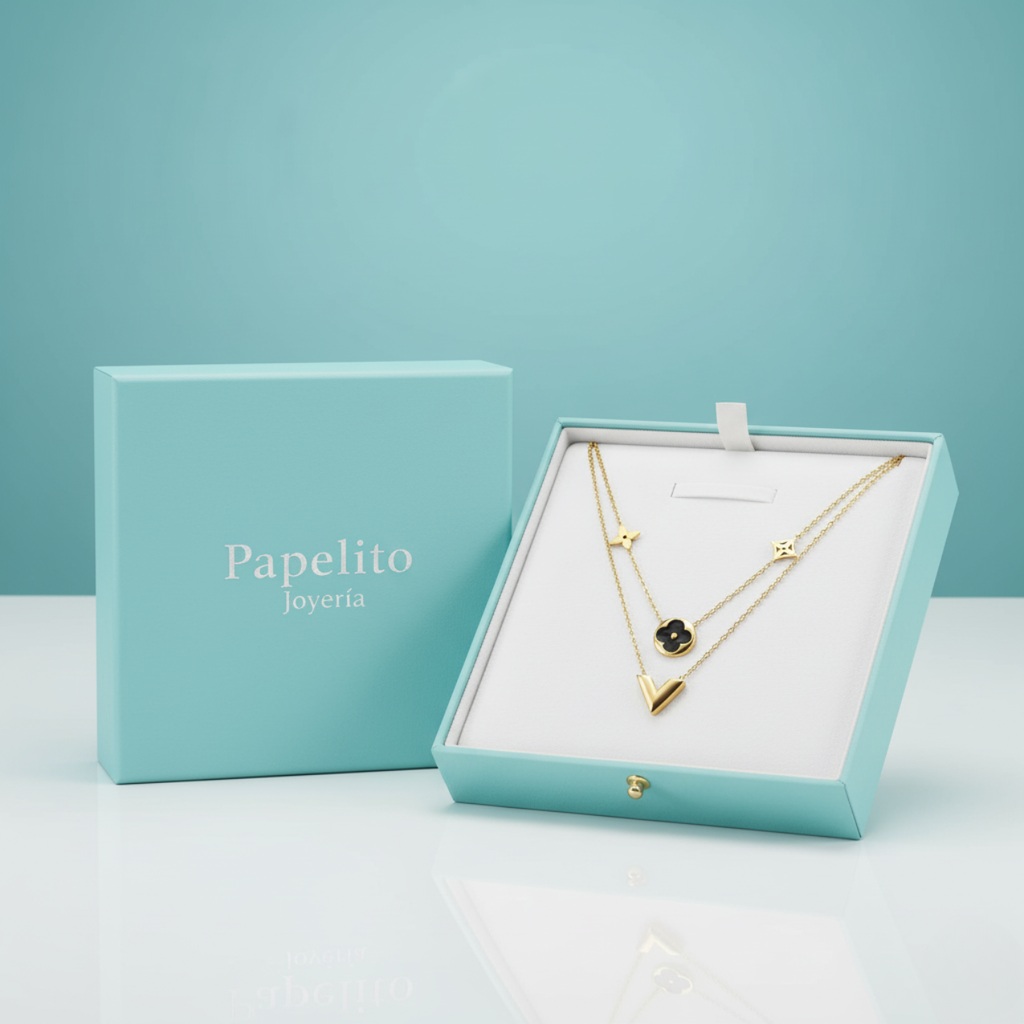 Collar Doble Cadena con Colgantes Florales y "V" 100% Acero Bañado en Oro 18K