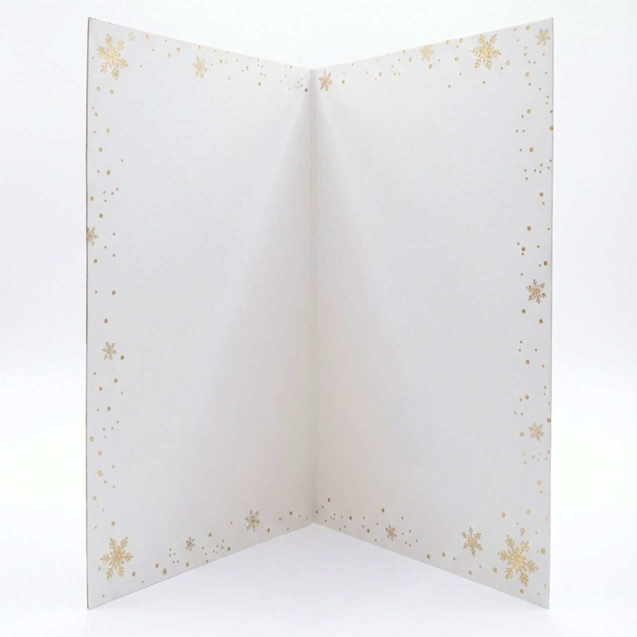 Tarjeta de Navidad Elegante con Renos y Luna Dorada sobre Fondo Rojo (Incluye Sobre)