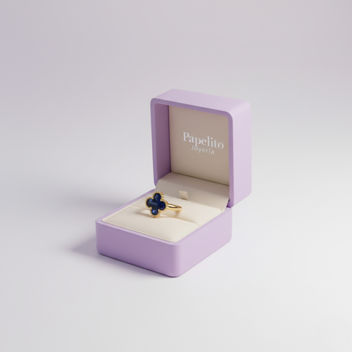 Anillo con Dije Trébol Azul de Acero Chapado en Oro 18K