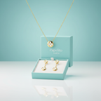 Conjunto de Joyería Trébol Nácar con Detalle Central 100% Acero Bañado en Oro 18K