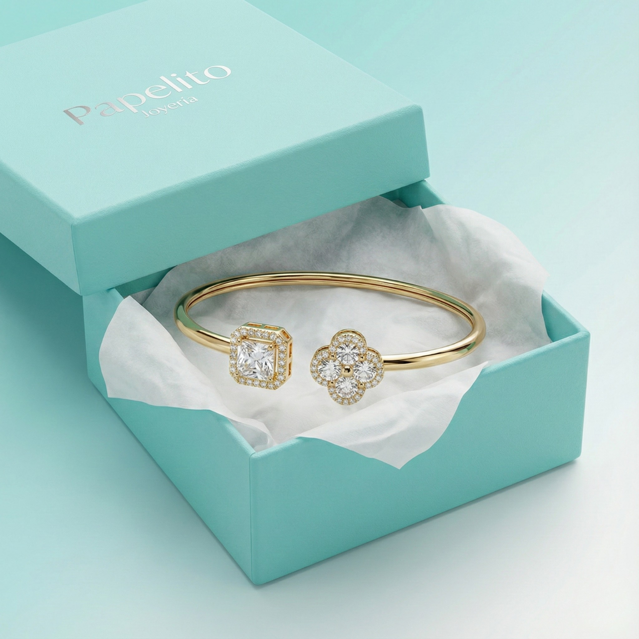 Bracelet ouvert avec zircones carrées et trèfles - 100 % acier plaqué or 18 carats