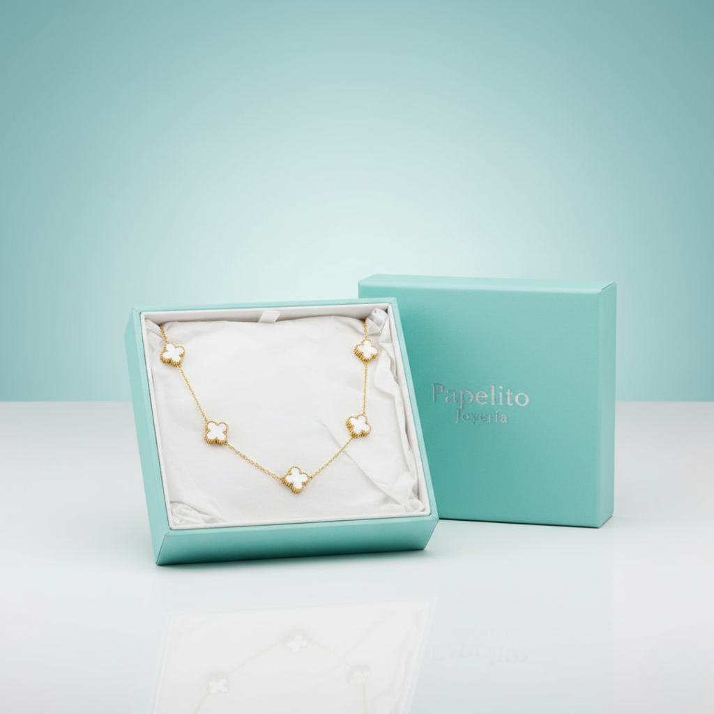 Collar de Trébol Blanco Nácar 100% Acero Bañado en Oro 18K