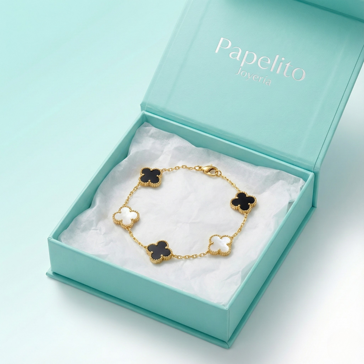 Pulsera con Motivos de Trébol Bicolores de Acero 100% Bañado en Oro 18K