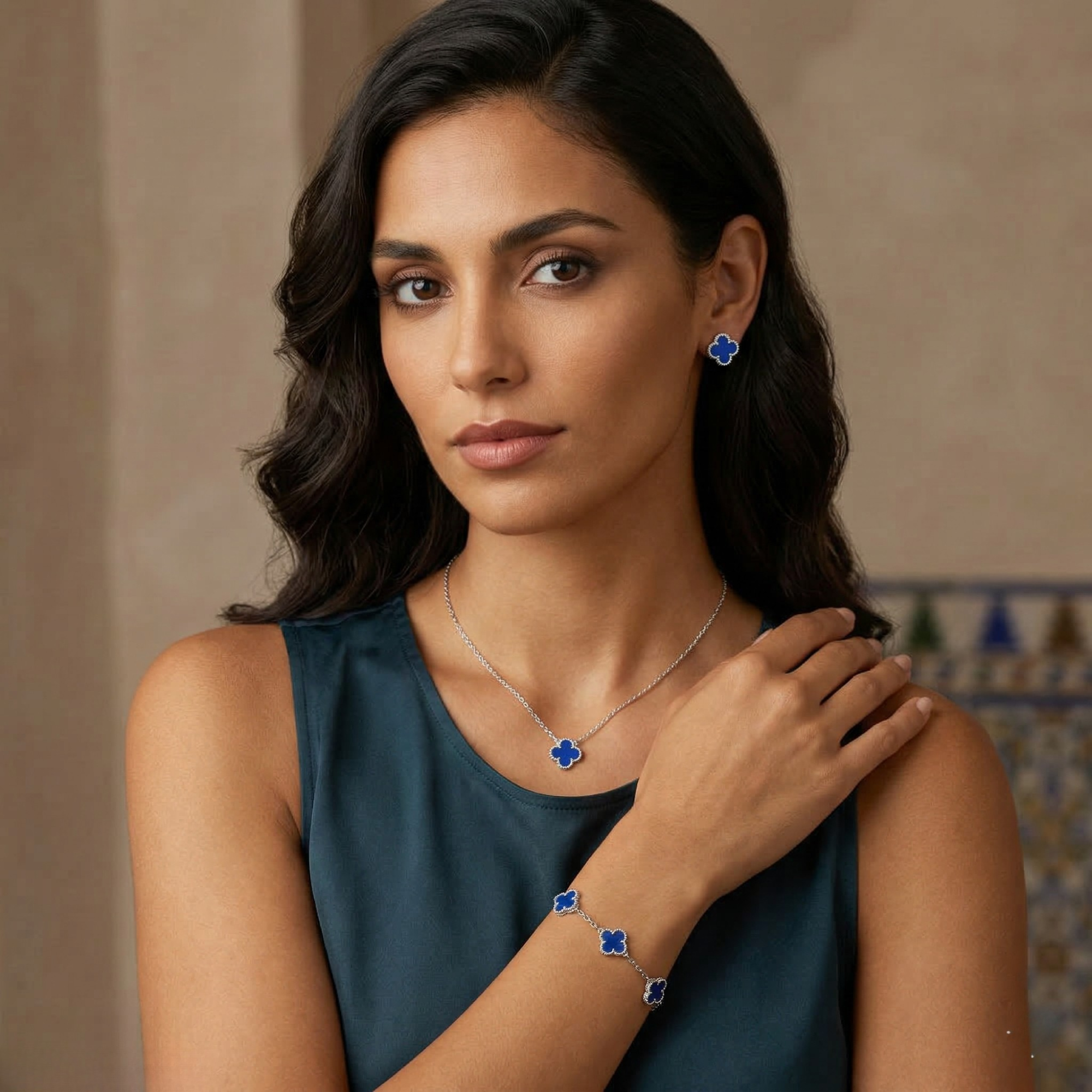 Conjunto de Joyas Trébol Azul Cobalto - 100% Acero Plateado (Collar, Pulsera y Pendientes)