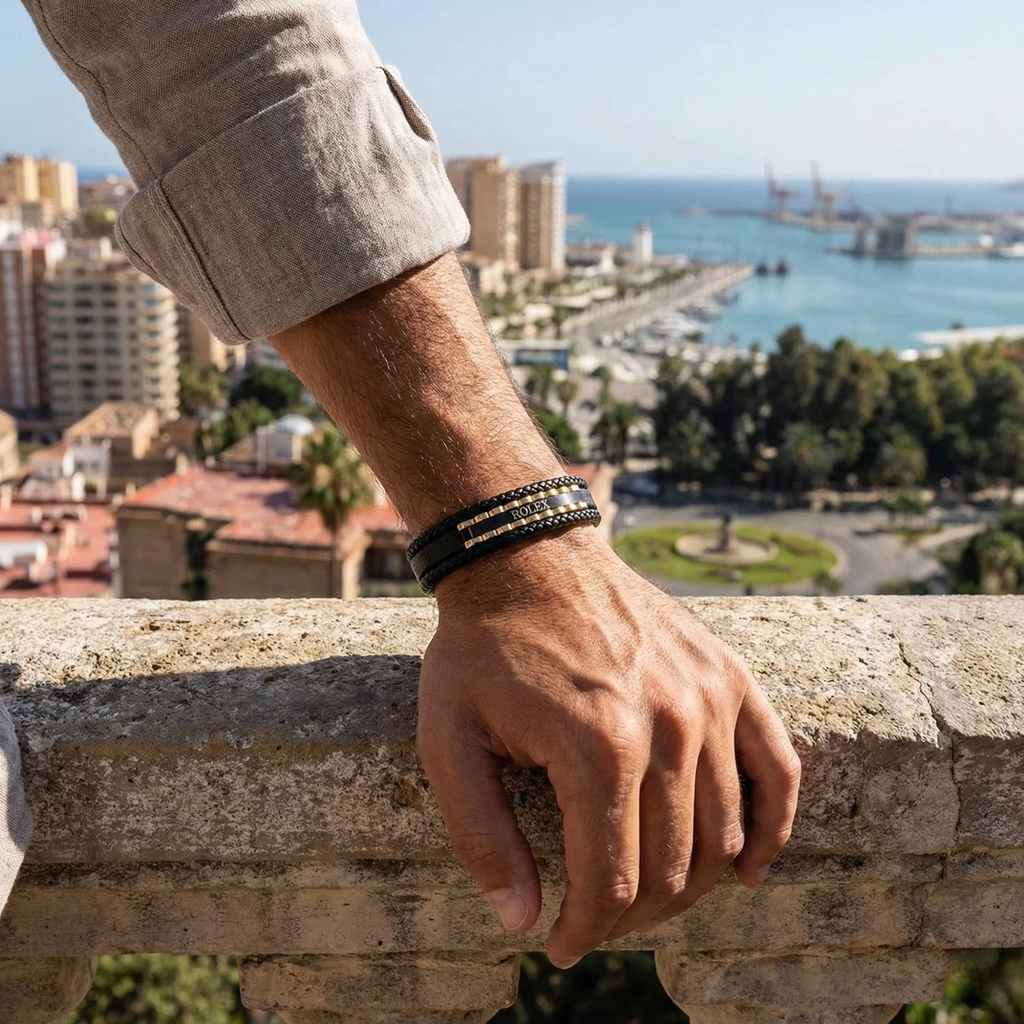 Bracelet pour homme en cuir tressé avec plaque centrale – Acier plaqué or 18 carats