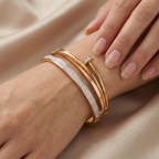 Bracelet Rigide Croisé Design "Clou" avec Cristaux - 100% Acier Plaqué Or 18K