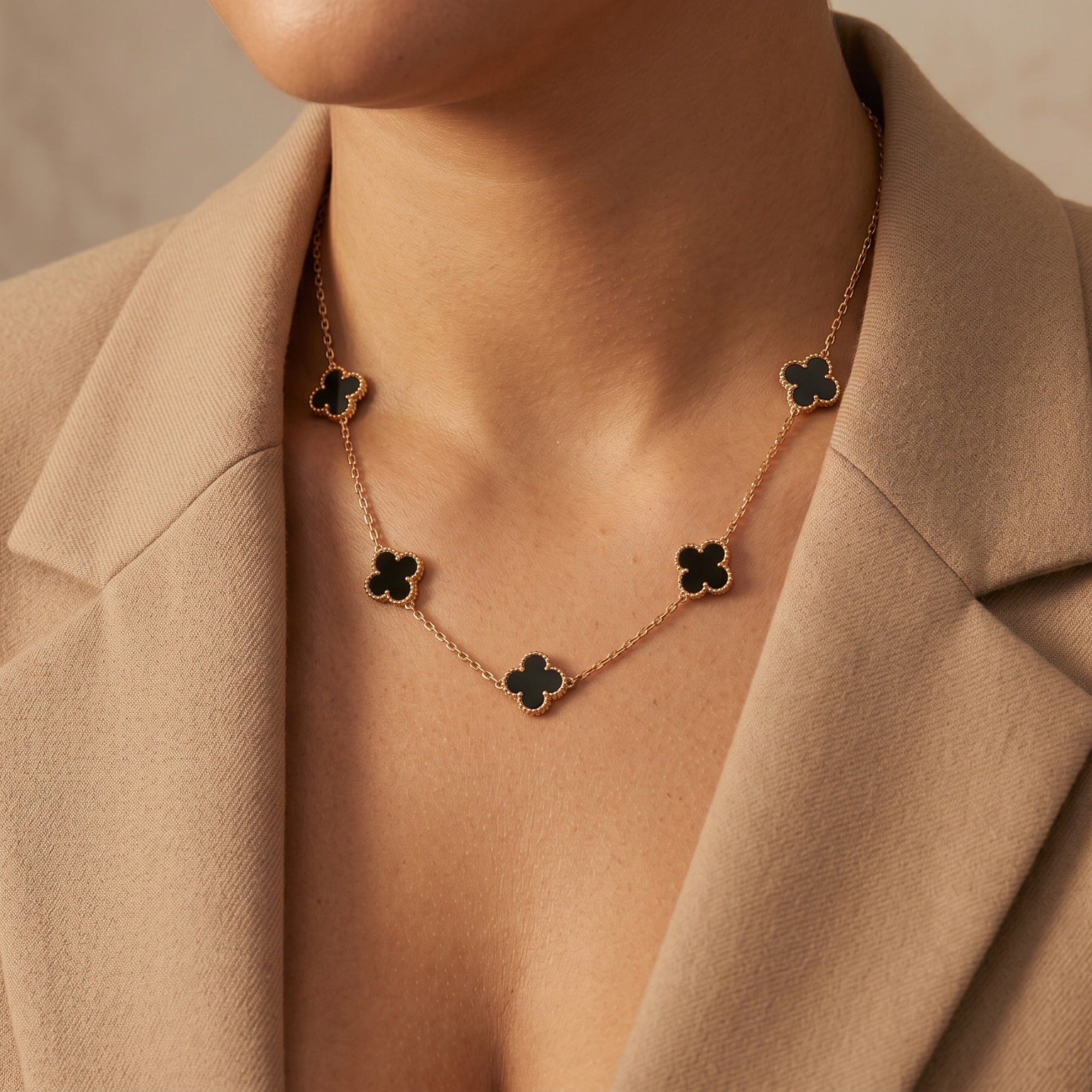 Collier trèfle Nocturne de Soirée