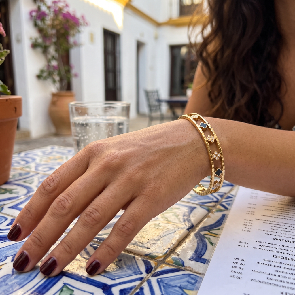 Brazalete Rígido Trèfle Noir & Lumière