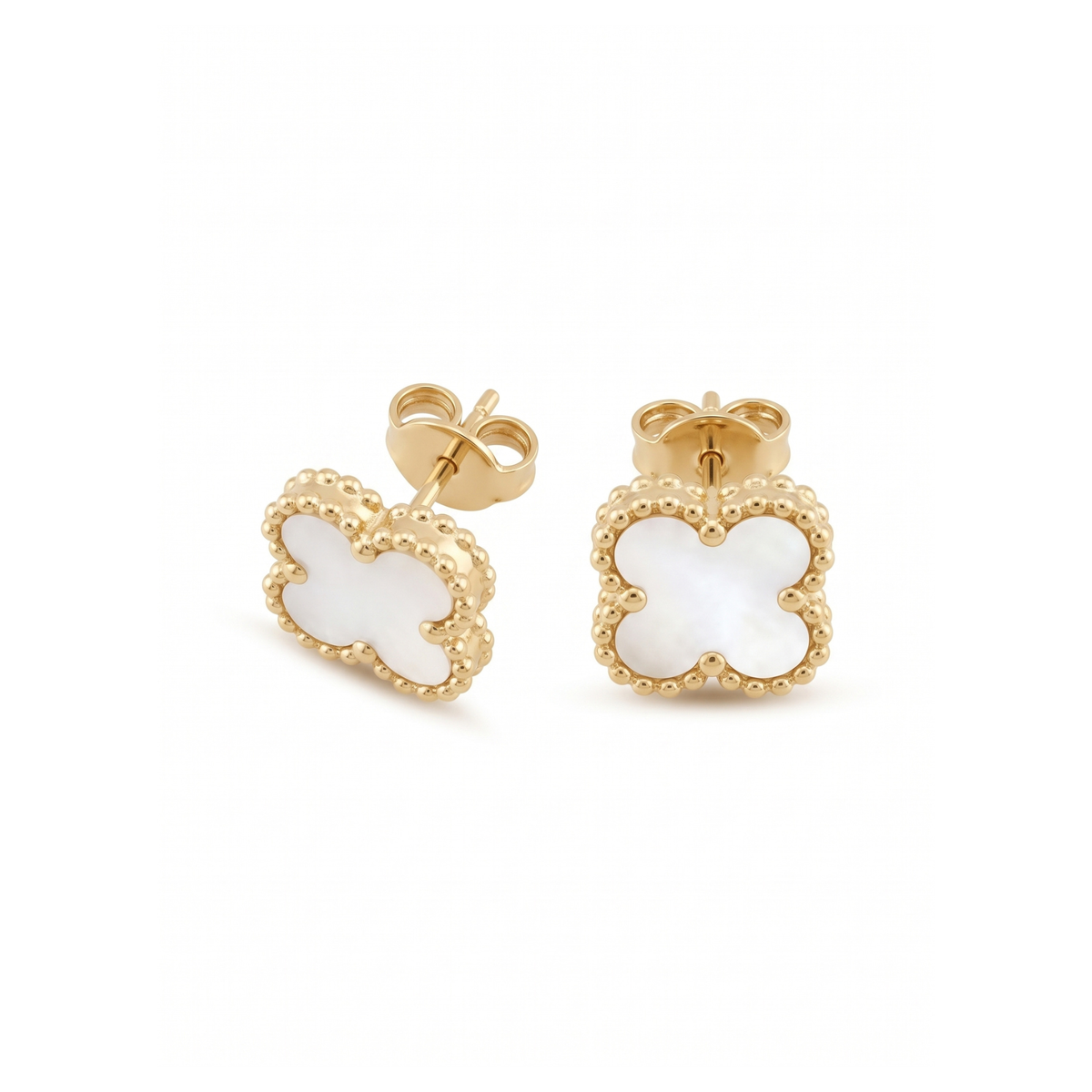 Boucles d'oreilles Trèfle en Nacre 100 % Acier Plaqué Or 18 Carats - Élégance Classique