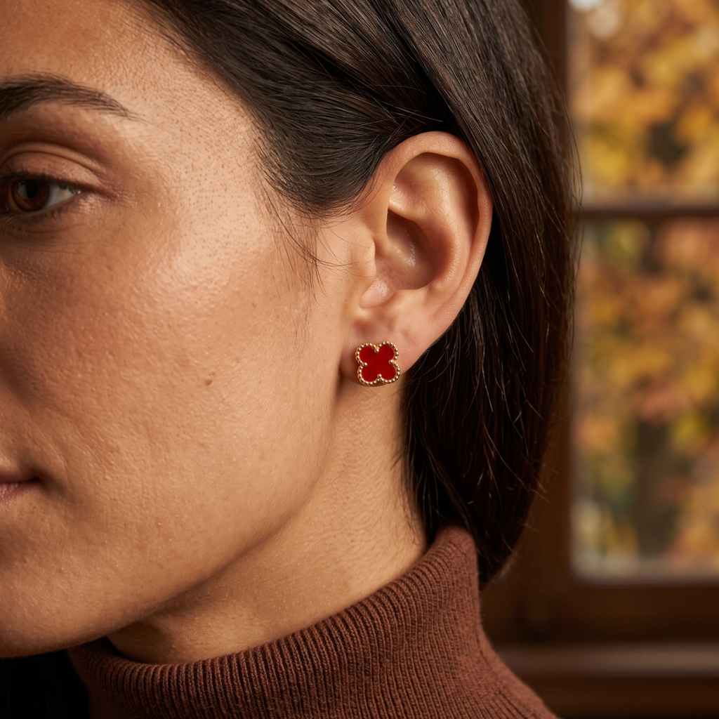 Vivid Red Trèfle Stud Earrings with Beaded Edge