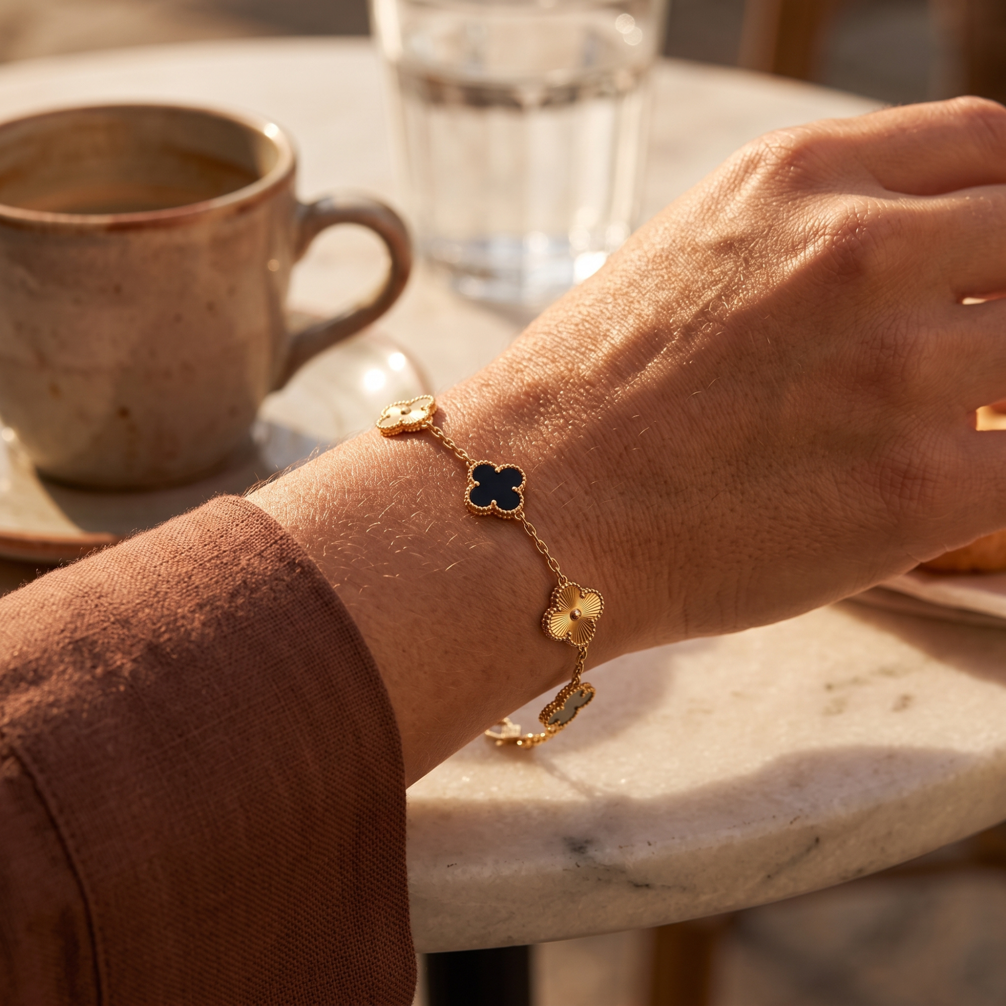 Black and Gold Alternating Clover Bracelet 100% 18K Gold Plated Steel