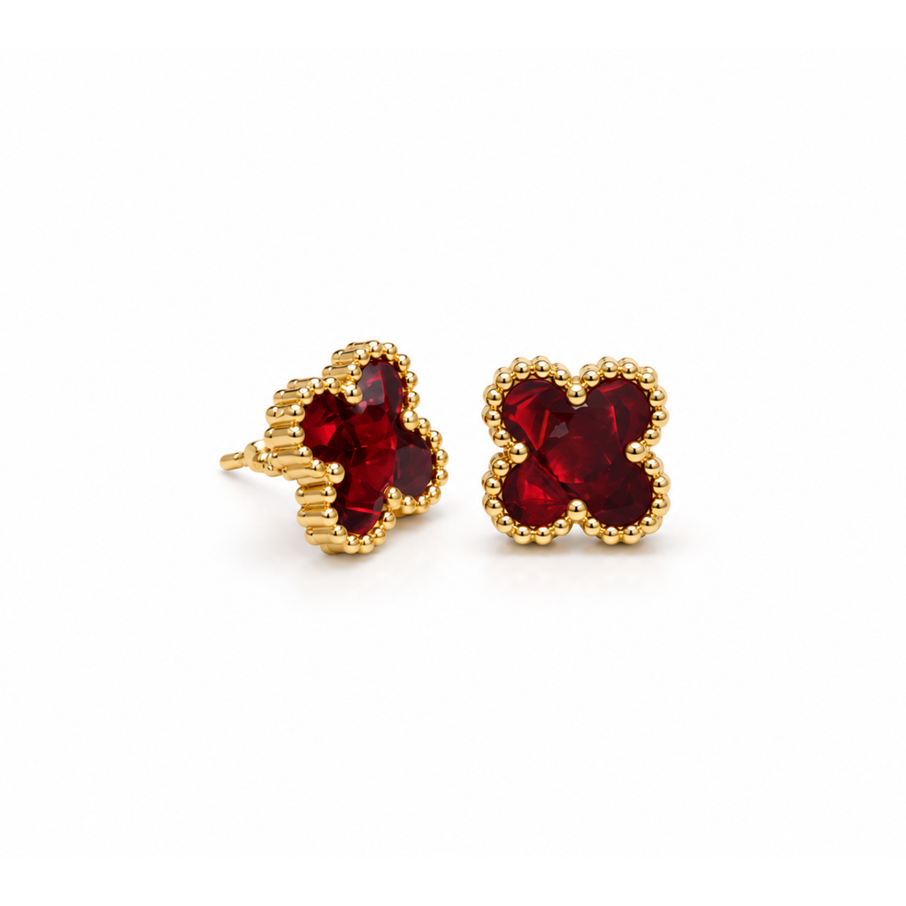 Boucles d'oreilles à clou Trèfle Rouge Royale à bord perlé