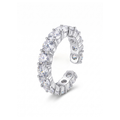 anillo ajustable de acero bañado en oro de 18K PVD con hilera de circonitas brillantes, hecho en España.