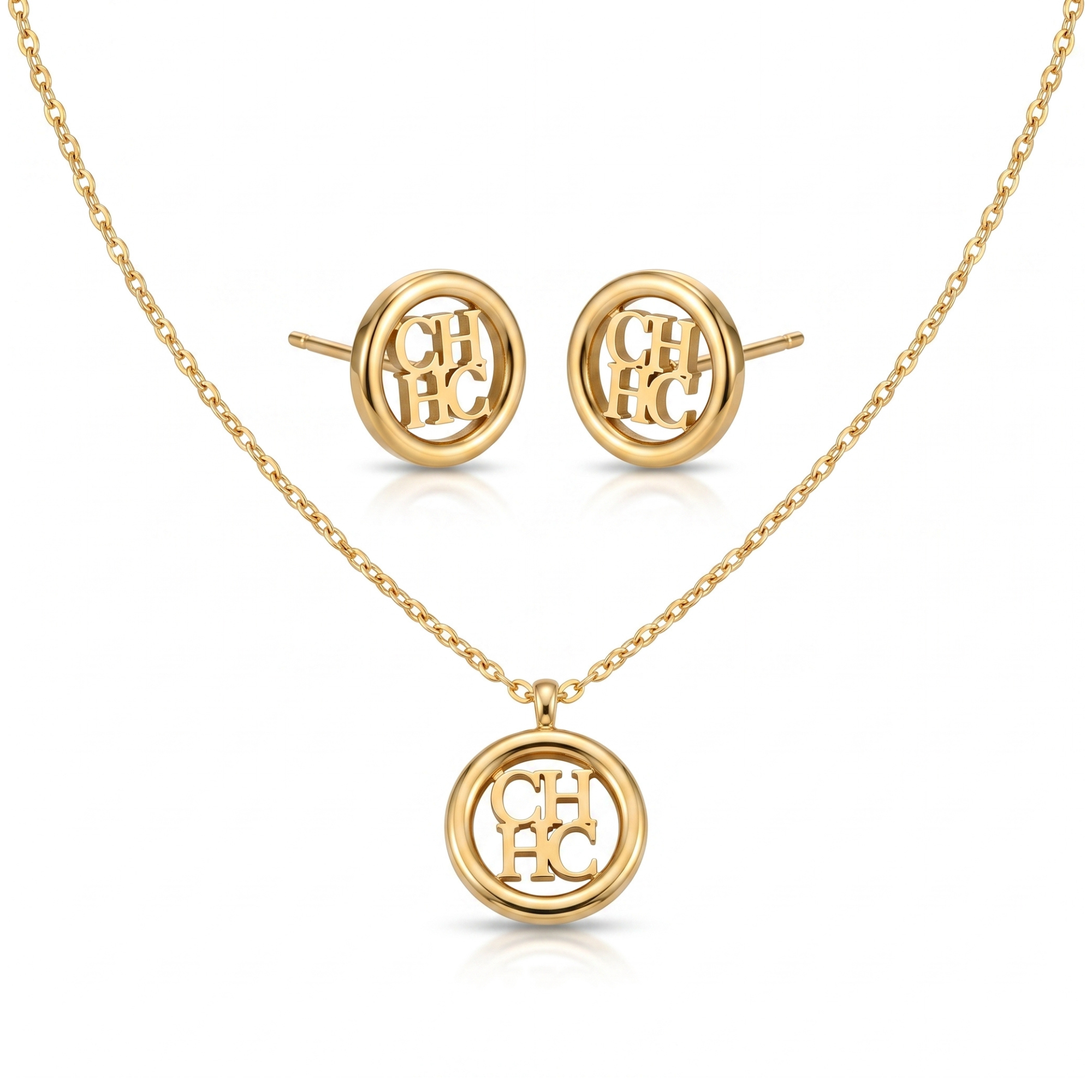 Conjunto de collar y pendientes de botón en acero inoxidable bañado en oro 18k con monograma circular hecho en España.