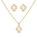 Conjunto de collar y pendientes de acero inoxidable 100% bañado en oro de 18k PVD con diseño de trébol y nácar blanco, hecho en España.