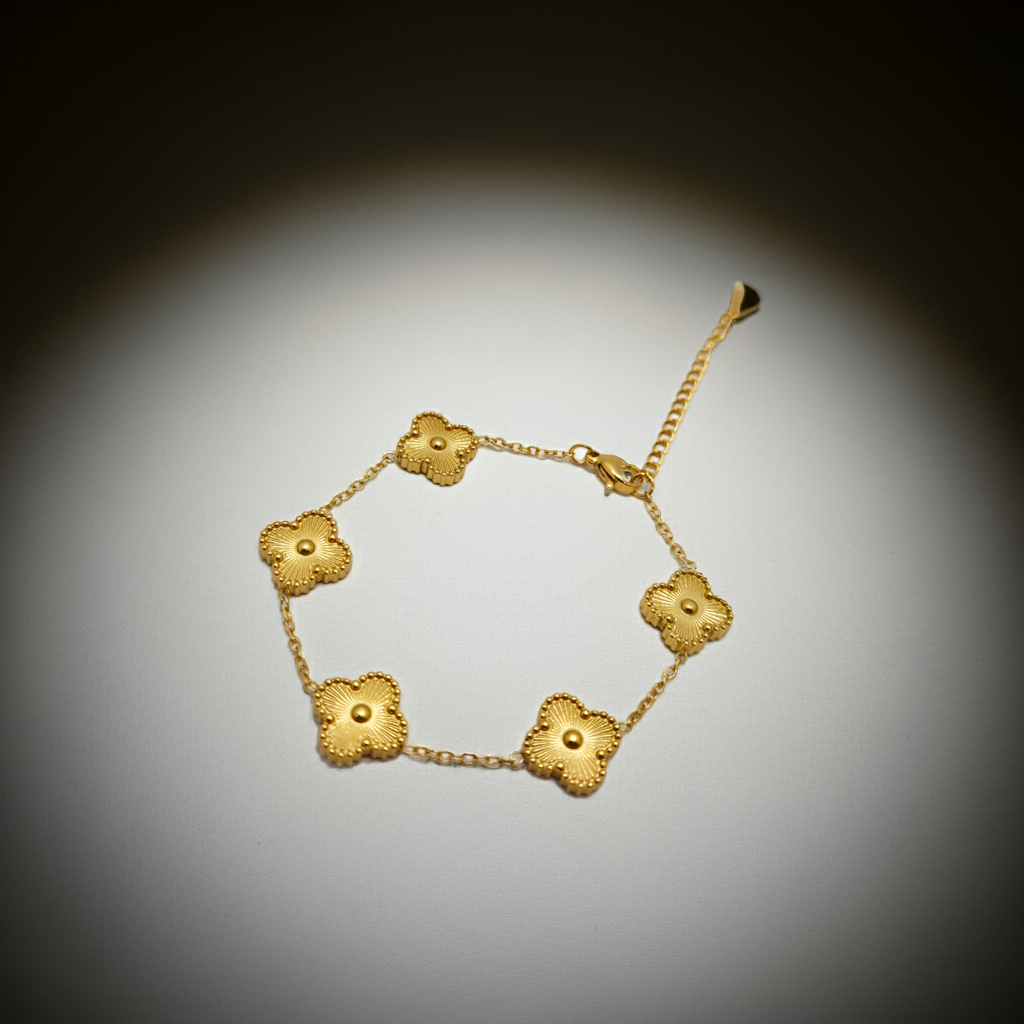 Conjunto de Joyería Trébol Texturizado 100% Acero Bañado en Oro 18K