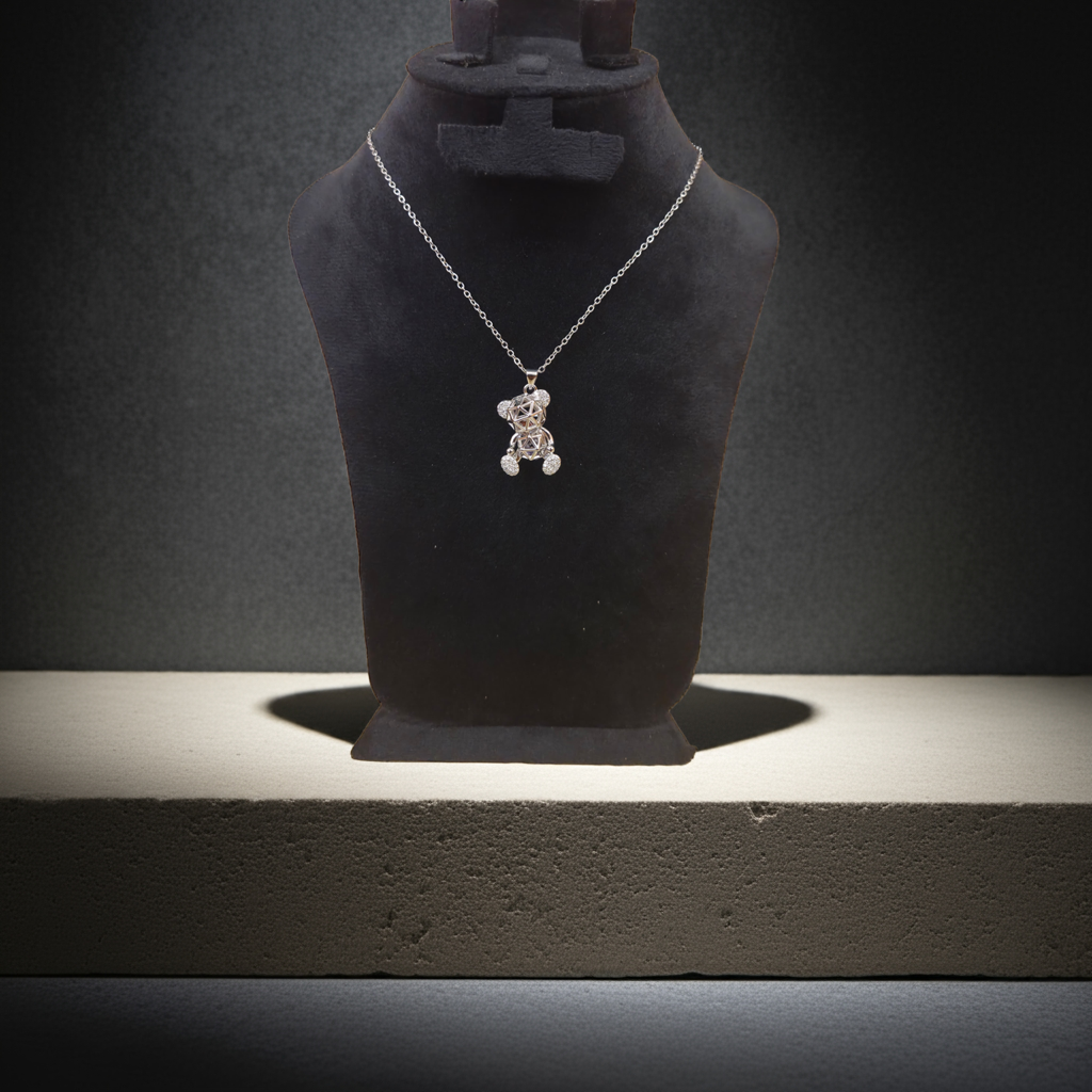Bracelet en acier plaqué or 18 carats avec cercle noir et détails en zircone - Fabriqué en Espagne