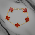 Pulsera Tréboles Rojos con Borde Perfilado - 100% Acero Bañado en Oro 18K
