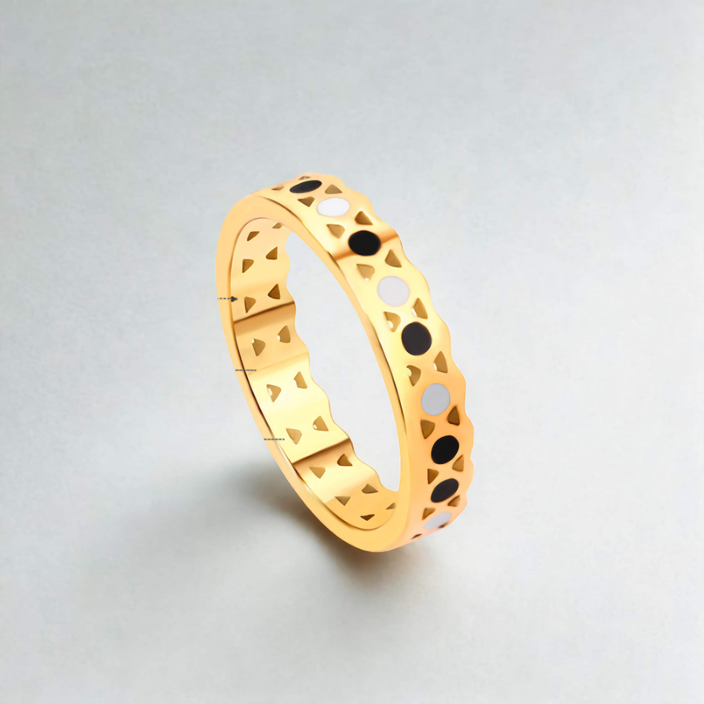 Openwork Ring with Black and White Enameled Circles - Gold Plated Stainless Steel