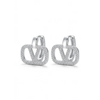 Pendientes de aro abierto en acabado plata de triple banda trenzada con circonitas brillantes[cite: 10], con laminado en oro premium 18K PVD hecho en España.