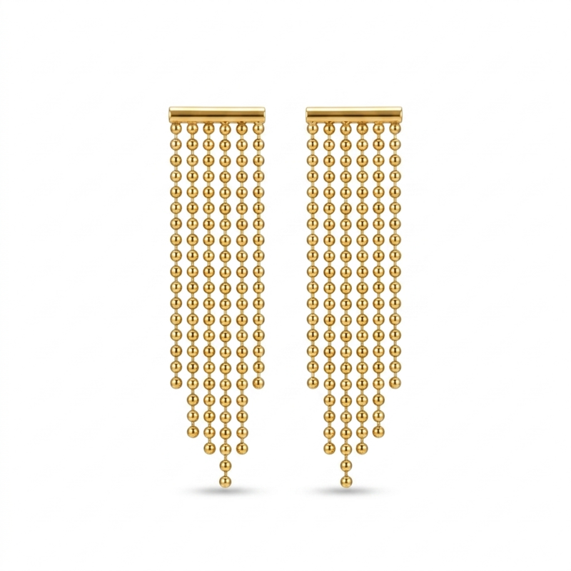 Pendientes largos de flecos con cadenas de esferas en cascada, de acero bañados en oro de 18K, fabricados en España.