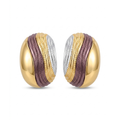 Pendientes ovalados de diseño tridimensional con baño de oro de 18K y bandas acrílicas texturizadas en relieve de tonos borgoña, oro y plata, fabricados en España.