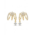Pendientes dorados de triple arco con estrella polar de circonitas en pavé y cristal brillante colgante[cite: 18], con laminado en oro premium 18K PVD hecho en España.