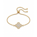 Pulsera ajustable de acero bañada en oro de 18K PVD con dije de trébol en pavé de circonitas, hecha en España.
