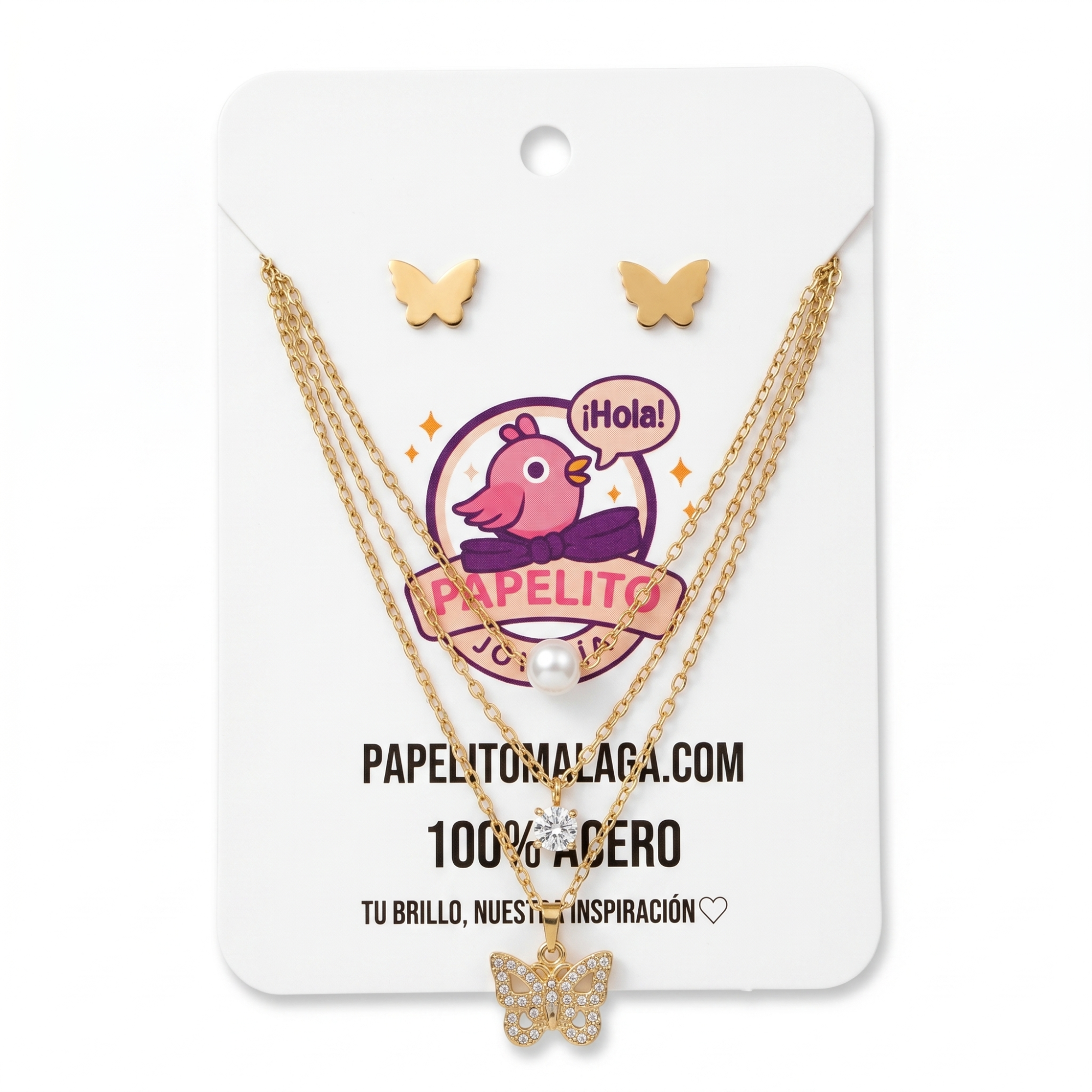 Set de joyas hecho en España de acero con baño de oro de 18K que incluye pendientes de mariposa y collar triple con dijes de perla, circonita y mariposa en pavé.