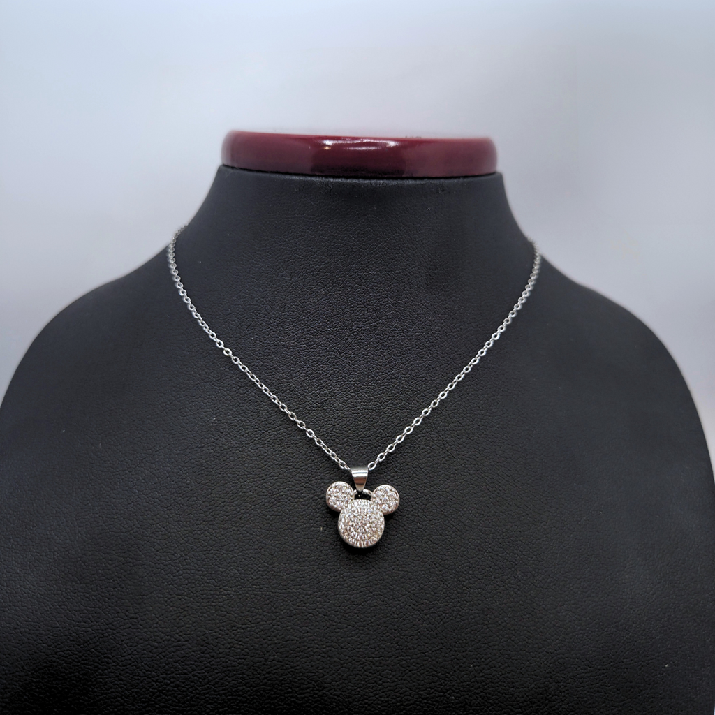 Collier 100 % acier plaqué or 18 carats ou argent avec pendentif Mickey Mouse et zircones