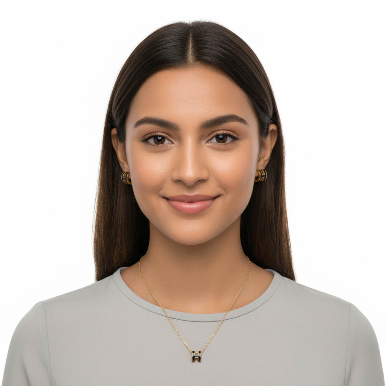 Conjunto Collar y Pendientes Letra 'H' Esmaltada - 100% Acero Bañado en Oro 18K