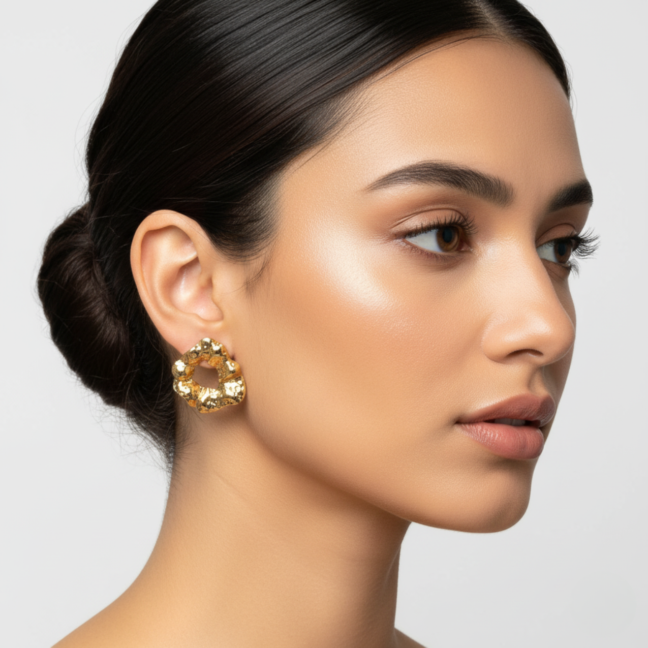 Pendientes de Aro Irregular con Textura Ondulada - 100% Acero Bañado en Oro 18K