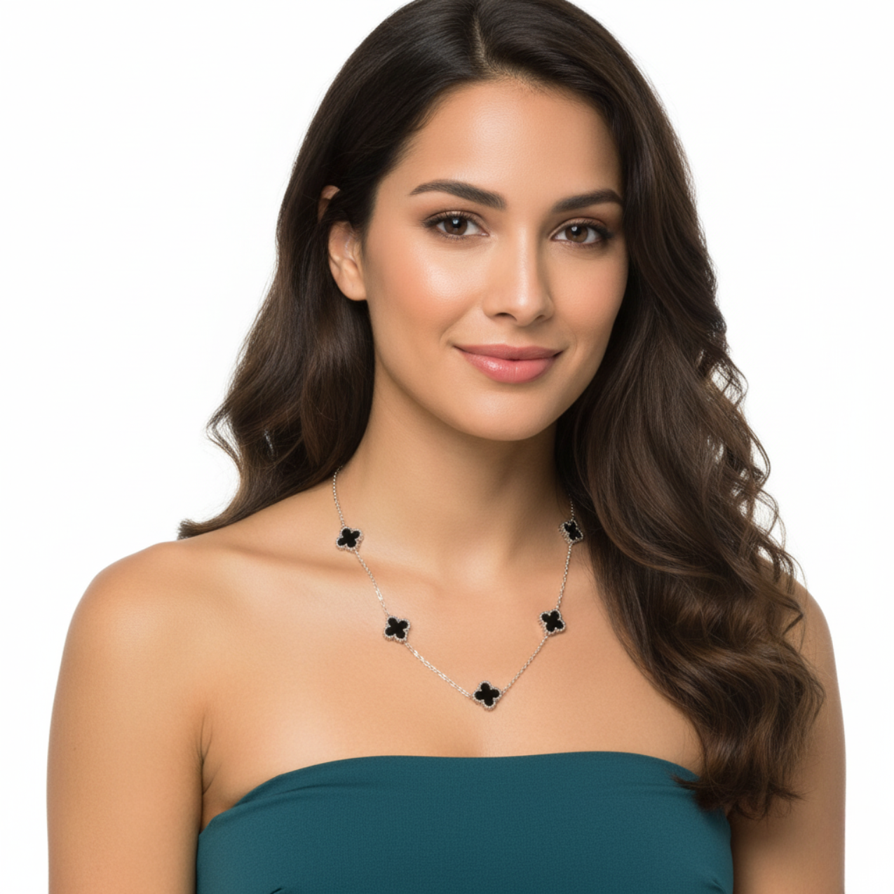 Collar Largo de Tréboles Negros - 100% Acero Bañado en Plata