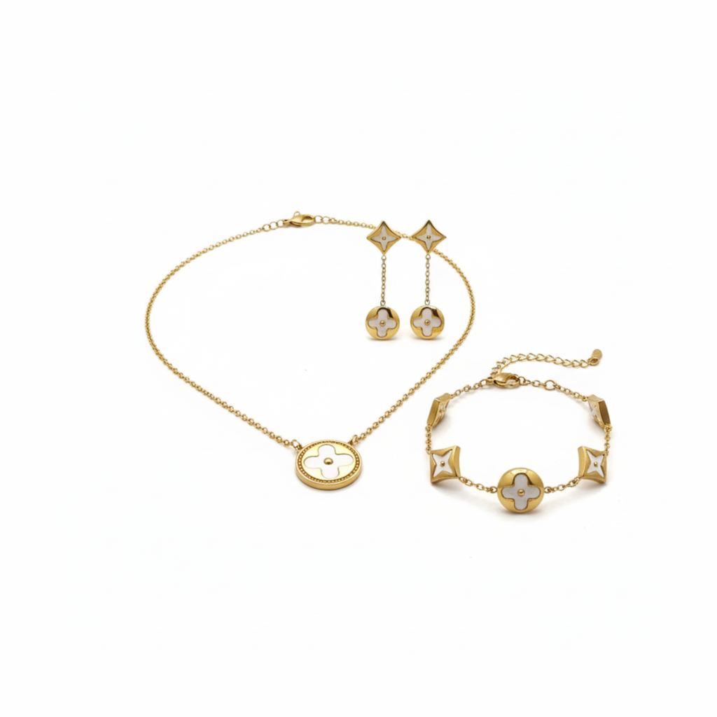 Conjunto de Joyería Trébol Nácar con Detalle Central 100% Acero Bañado en Oro 18K