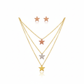 Conjunto Collar de Tres Cadenas con Estrellas y Pendientes a Juego - 100% Acero Bañado en Oro 18K