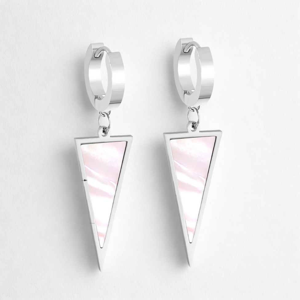Boucles d'oreilles créoles avec pendentif triangle en nacre - Acier inoxydable hypoallergénique