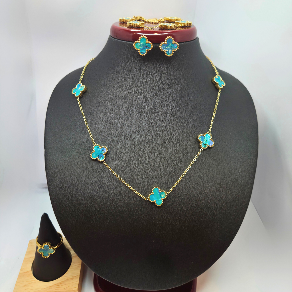 Conjunto Completo de Tréboles Esmaltados Turquesa Jaspeado (Collar, Pendientes, Pulsera y Anillo) - 100% Acero Bañado en Oro 18K