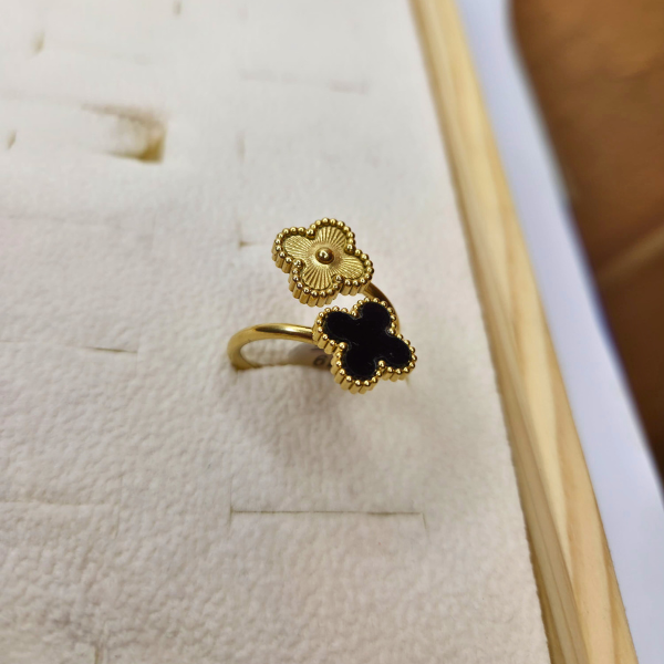 Bague Double Fleur en Acier Plaqué Or 18 Carats - Taille 19