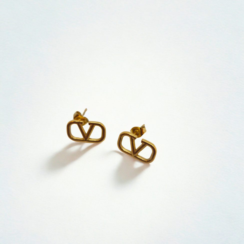 Conjunto Collar y Pendientes Inicial 'V' con Circonitas - 100% Acero Bañado en Oro 18K